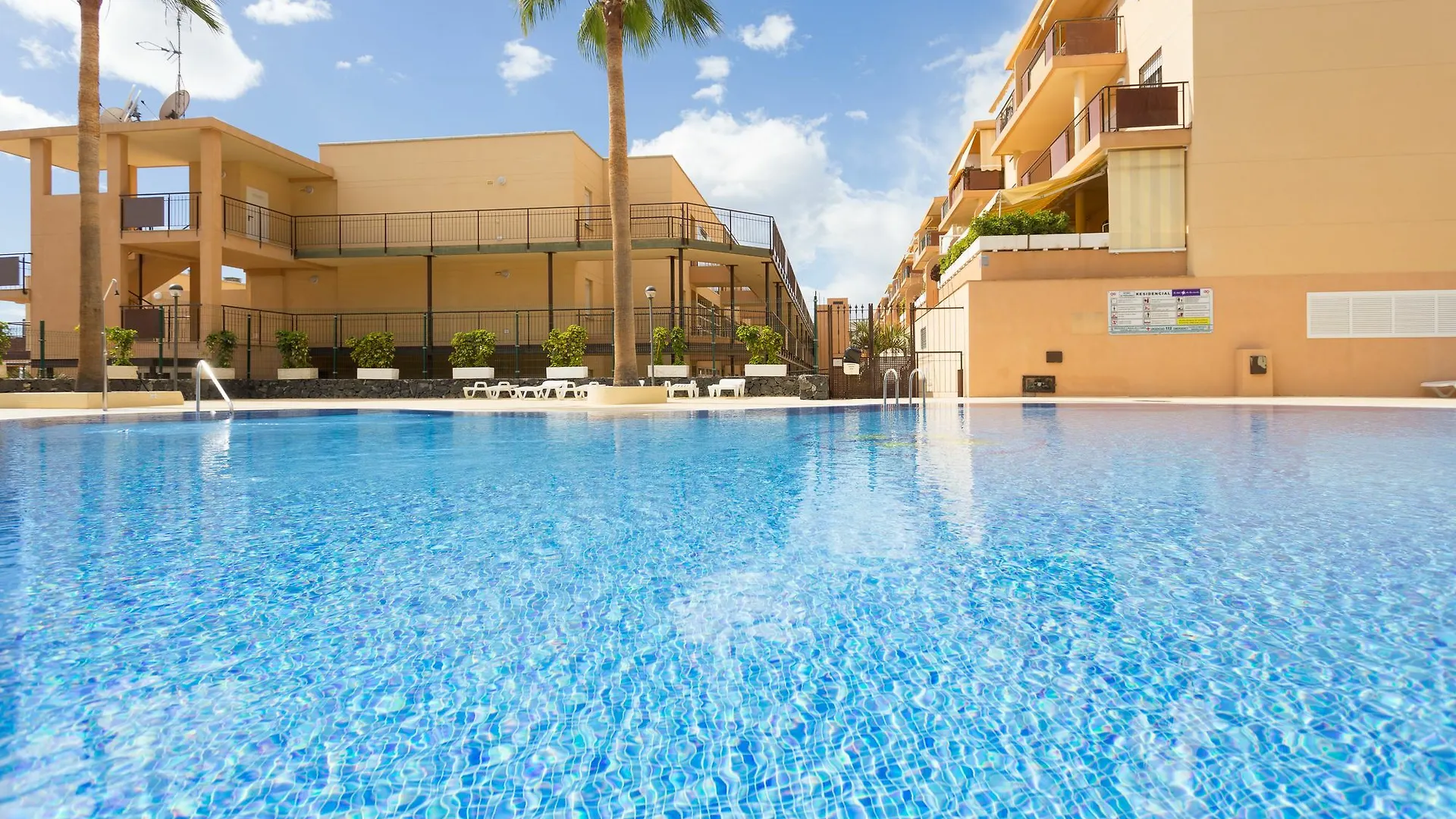 Adeje With Pool, Sea View And Free Wifi location